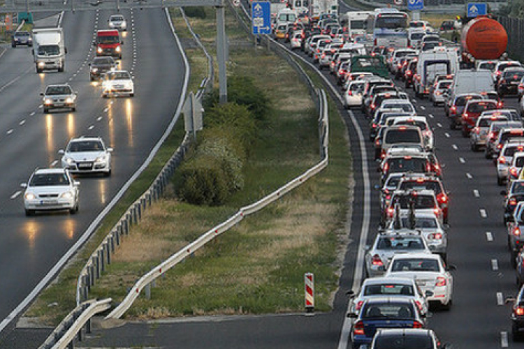 Erős forgalom várható az utakon az ünnepek alatt