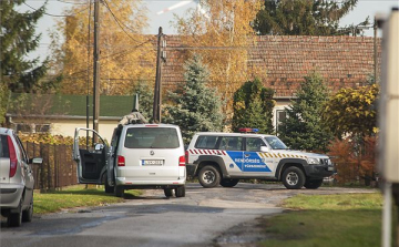 Gépfegyverrel lőtt a bőnyi rendőrgyilkos, hősi halottá nyilvánítják az áldozatot