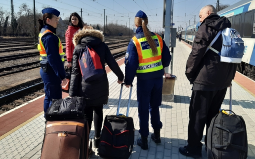 Több mint kilencezren érkeztek szombaton Ukrajnából 