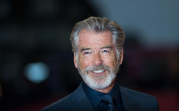 Camila Cabello és Pierce Brosnan is szerepel az új Hamupipőkében