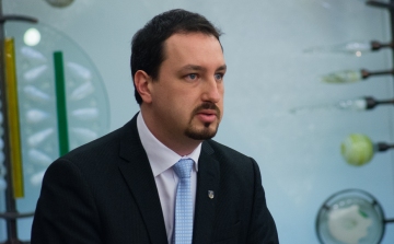 Kényszerítés és rágalmazás miatt feljelentést tett Lazáry Viktor, Szombathely alpolgármestere